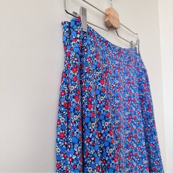 Tommy Hilfiger-Micro Floral Asymmetrical Spring/Summer Skirt (Size:6) - Picture 6 of 9